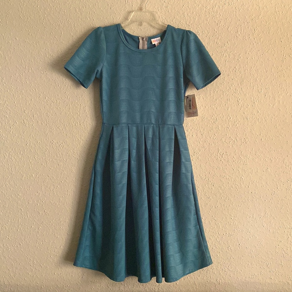 NWT LuLaRoe summer dress with pockets!! 🌸